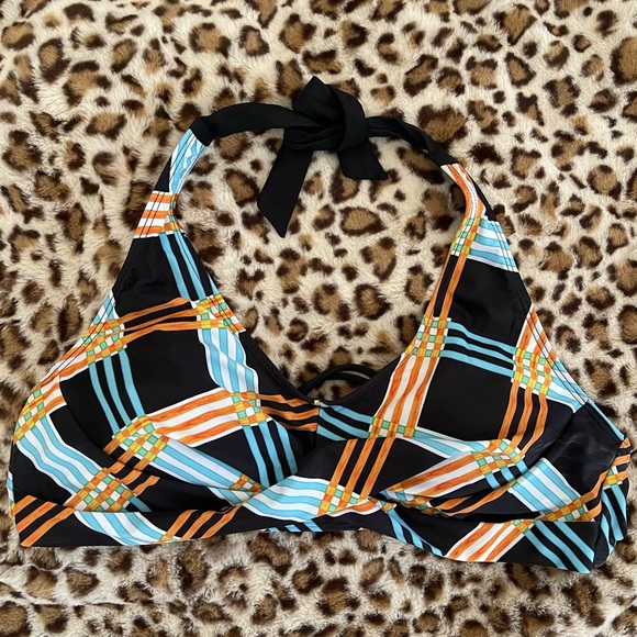 Bikini Set - Picture 3 of 6